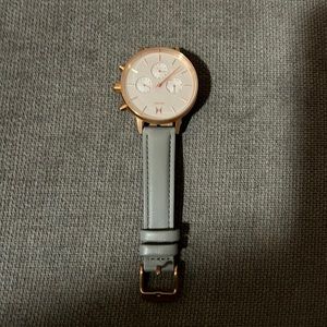 Mvmt watch - needs a battery